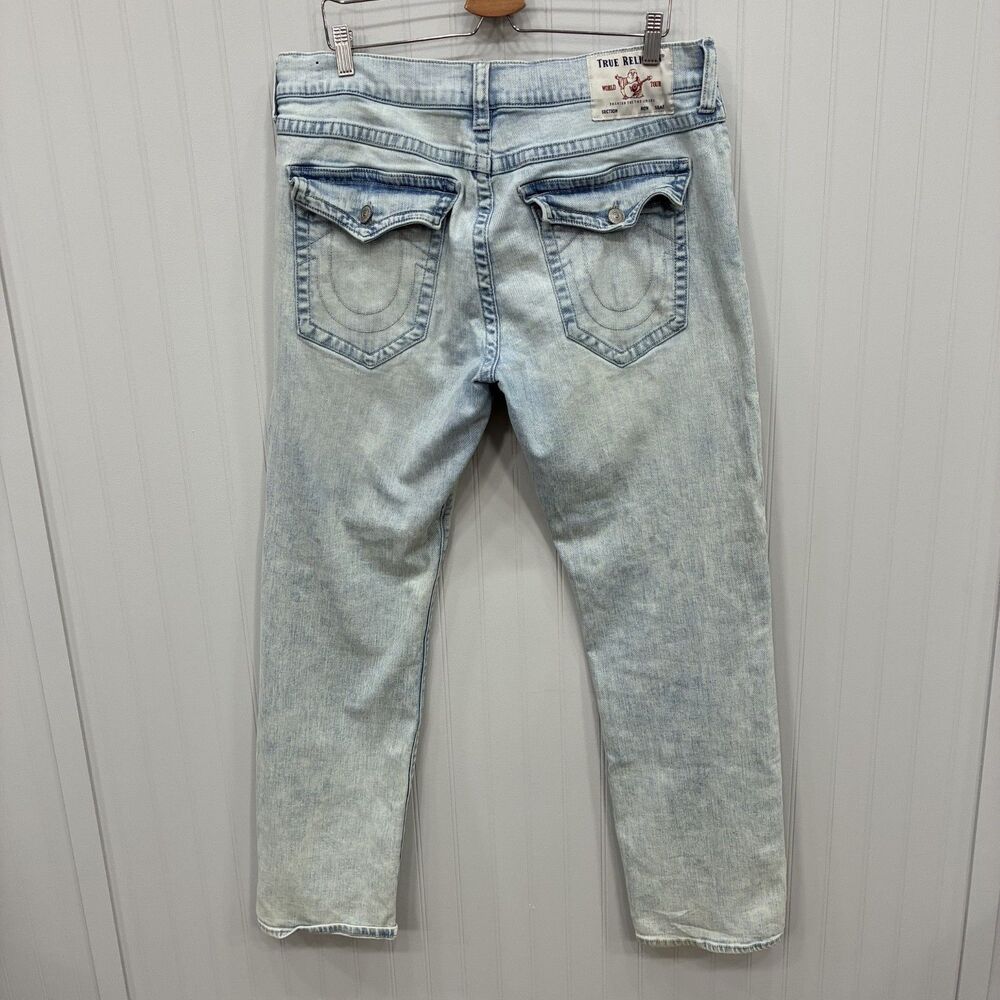 True Religion Ricky Men's W36 x L34 Blue Relaxed Straight Light Wash Denim Jeans - Picture 3 of 7